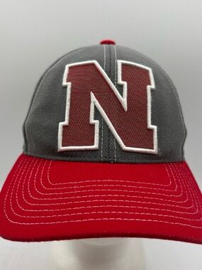 Nebraska Cornhusker NCAA Zephyr Gray/Red Size Small Fitted Baseball Hat